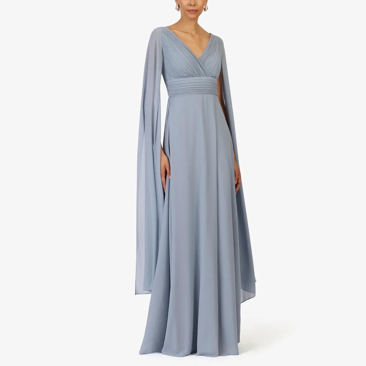Elegantes Chiffon-Maxikleid mit Cape-Ärmeln