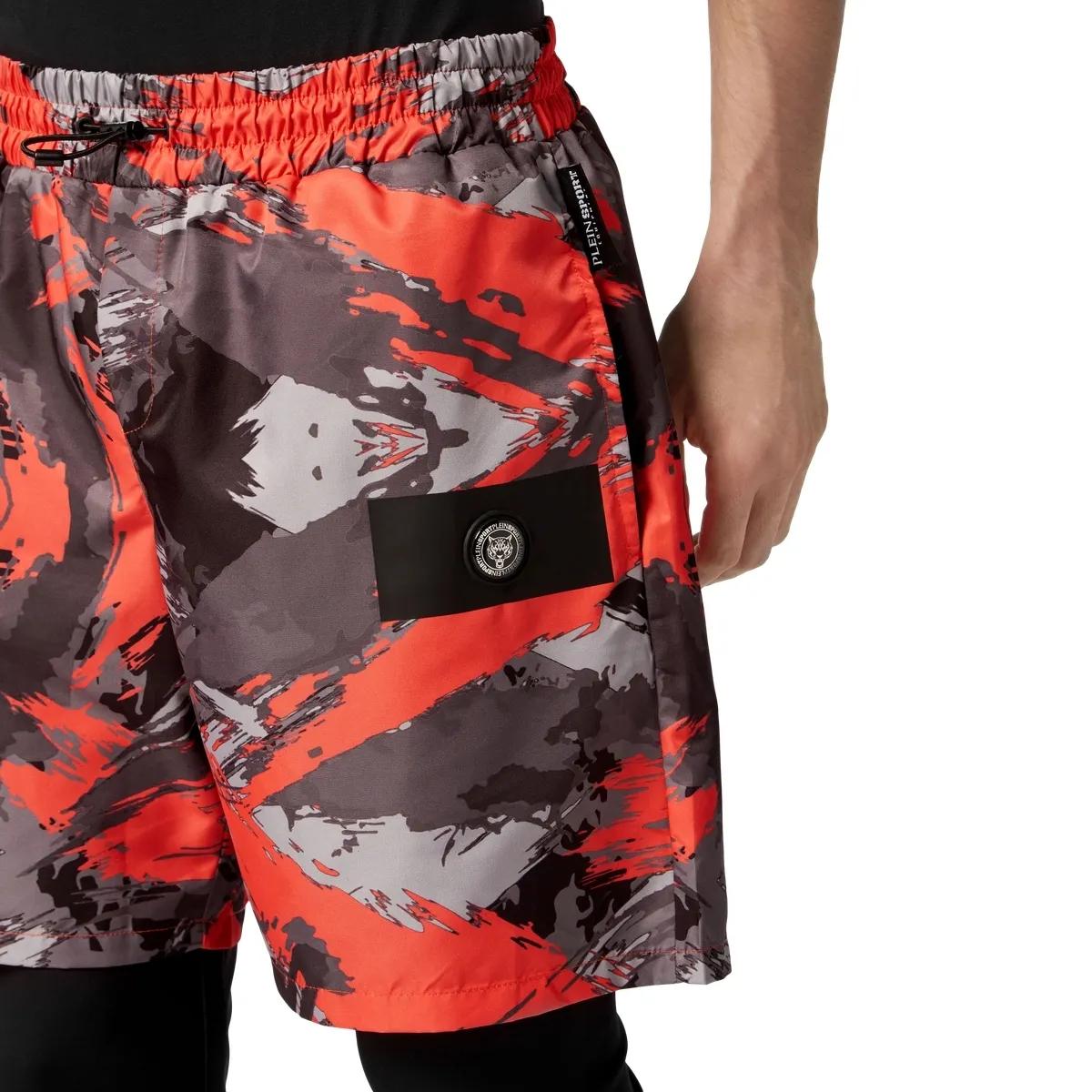 2-in-1-Aktiven-Shorts mit Camouflage-Print