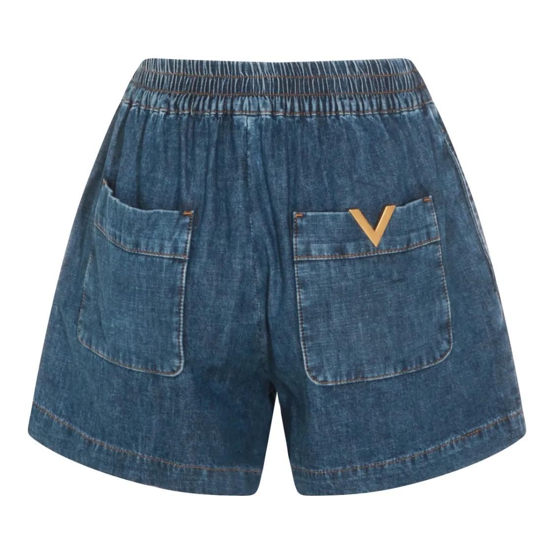 Denimshorts mit entspannter Passform und V-Detail