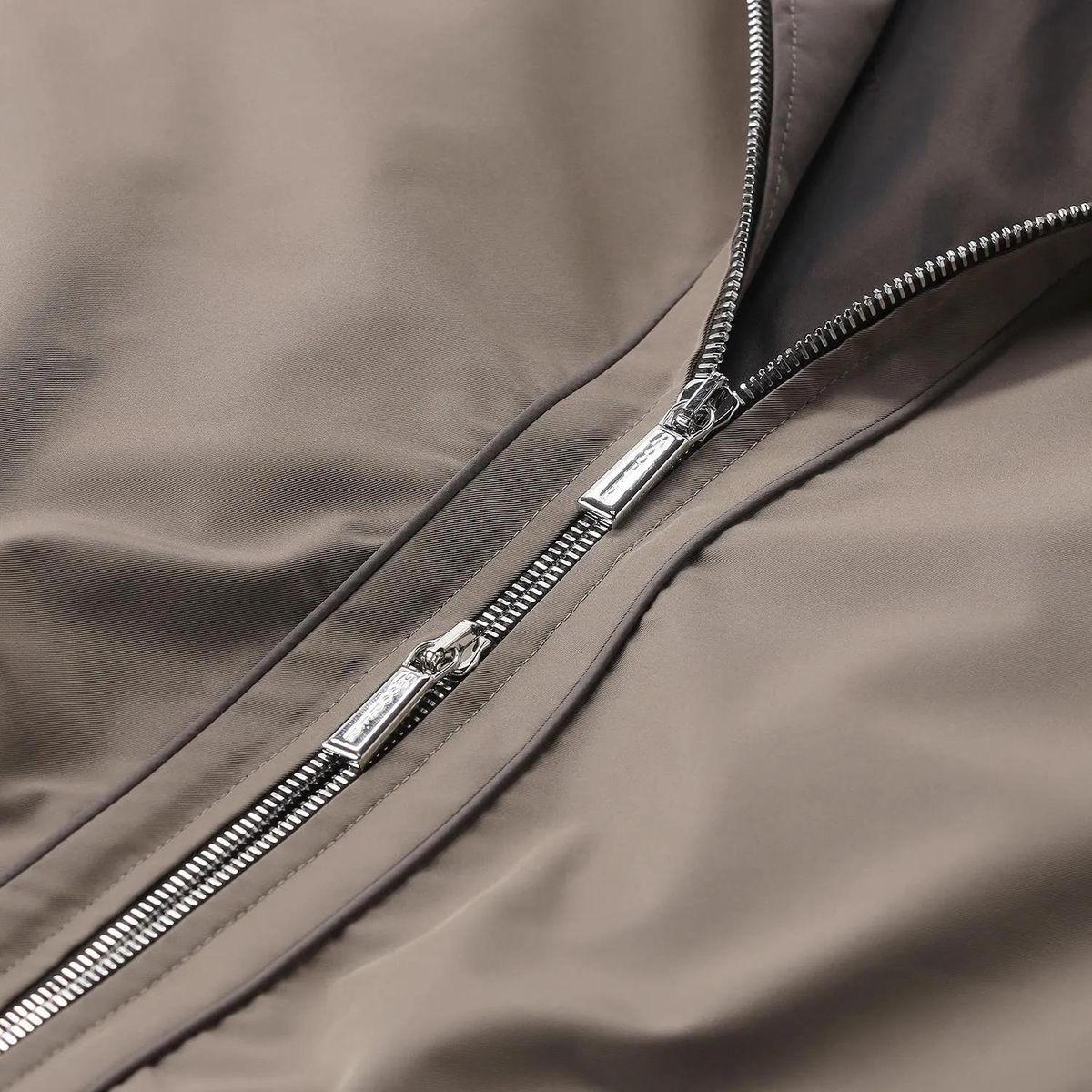 Klassische Blouson-Jacke mit Reißverschluss