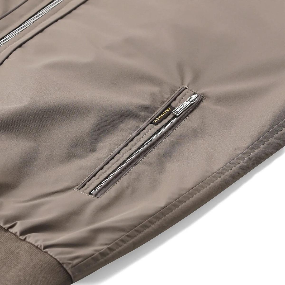 Klassische Blouson-Jacke mit Reißverschluss