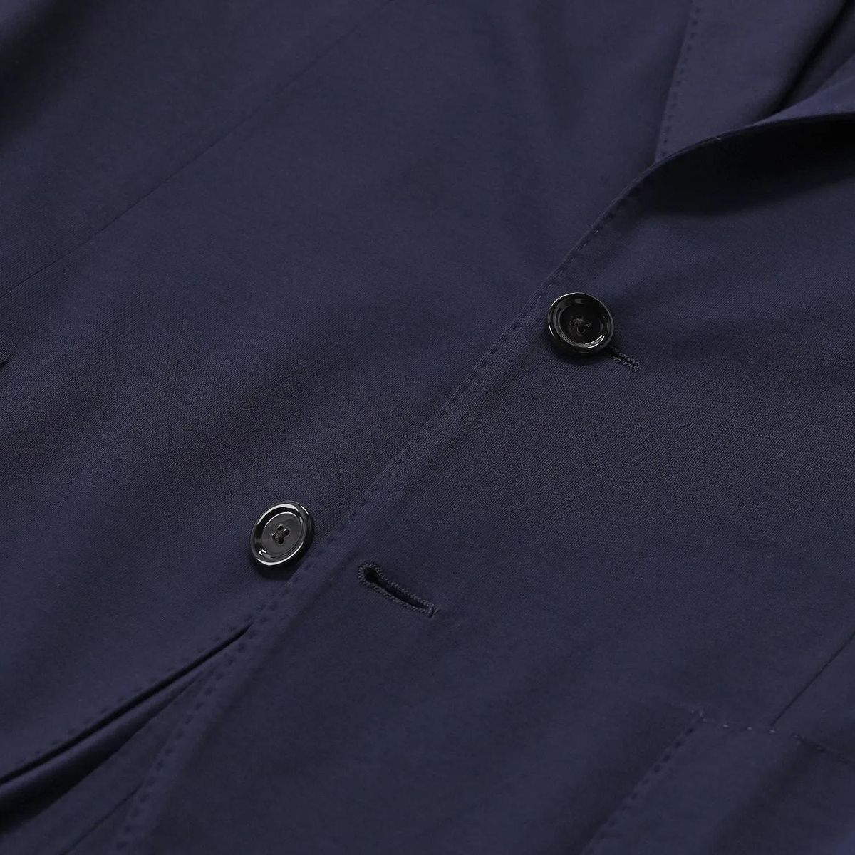 Elegantes Seiden-Sakko mit einem Knopf