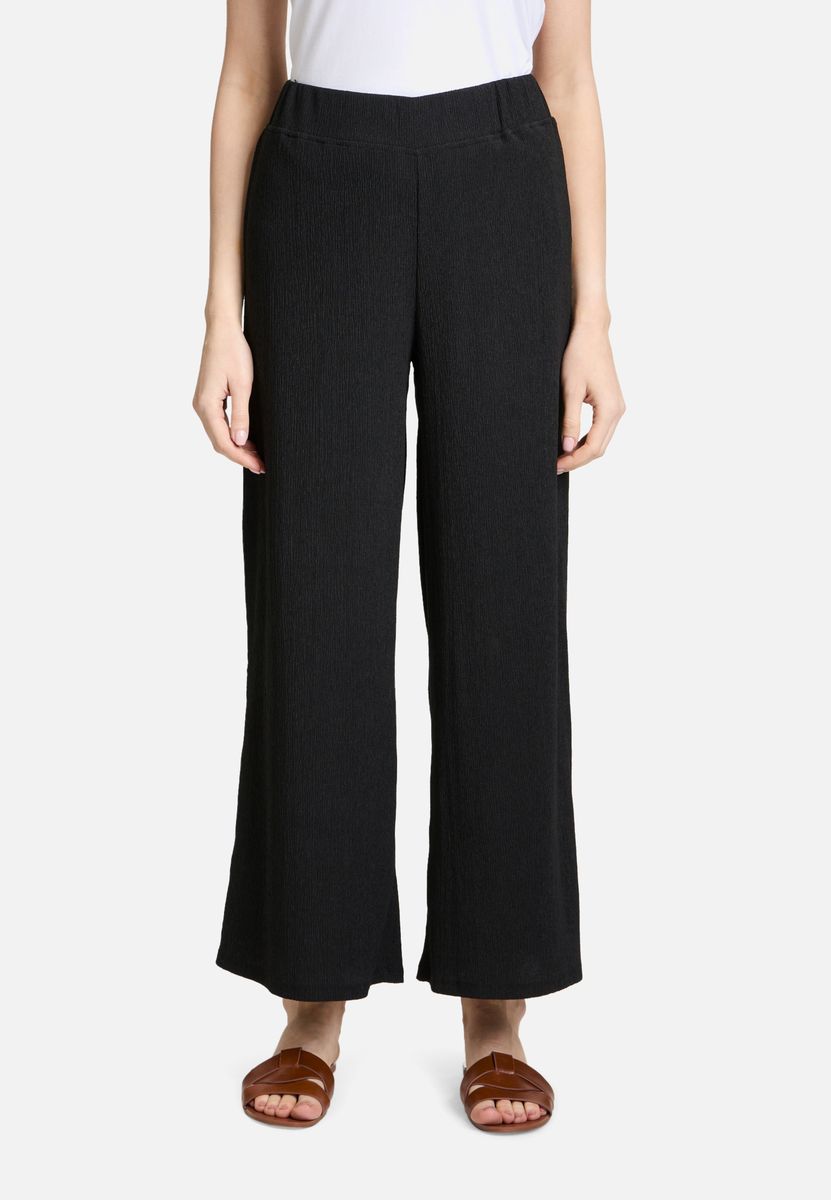 Strukturierte Culotte mit weitem Bein