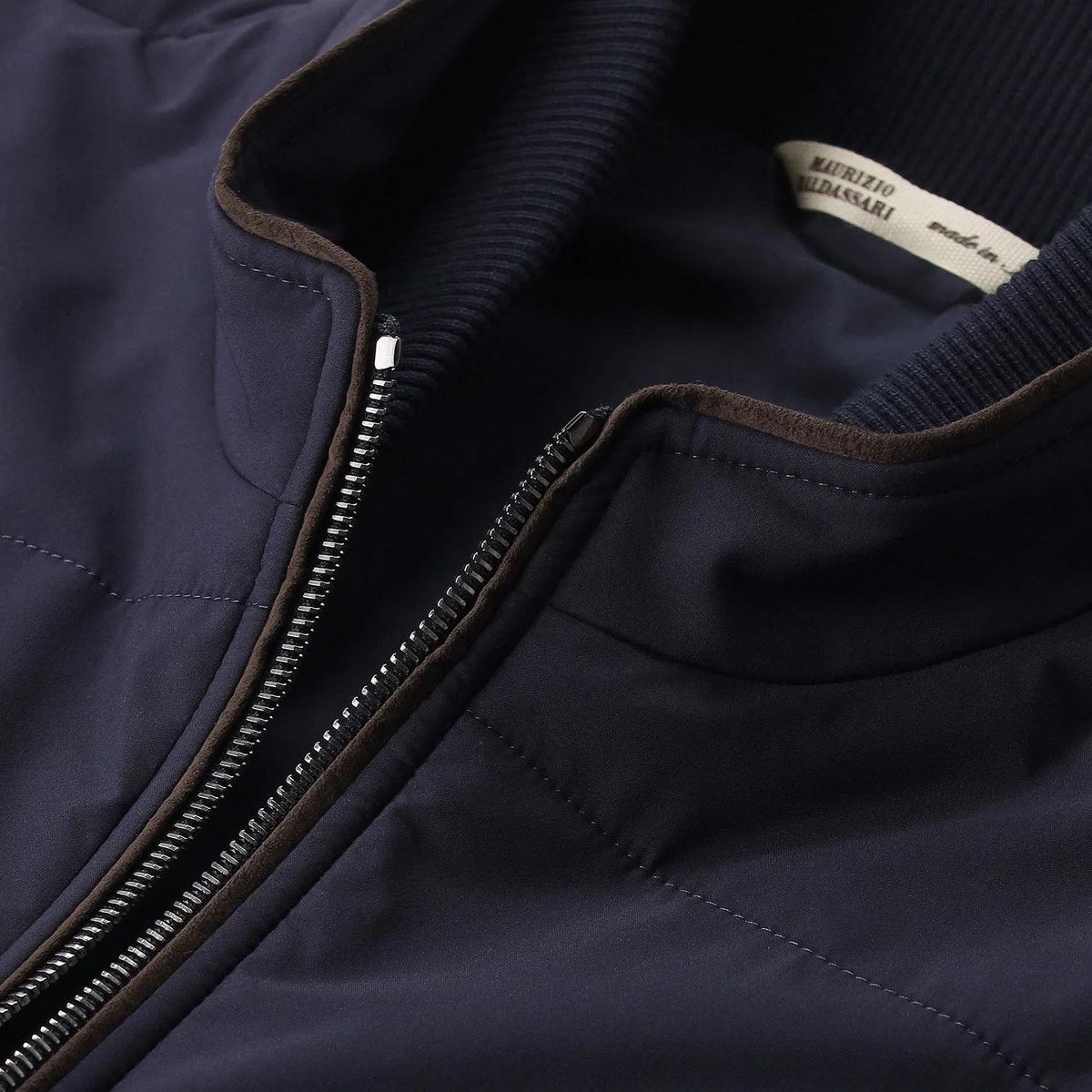 Marineblaue Gesteppte Weste