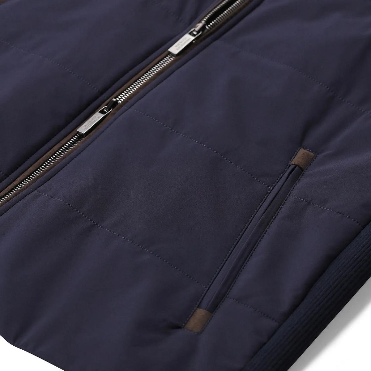 Marineblaue Gesteppte Weste