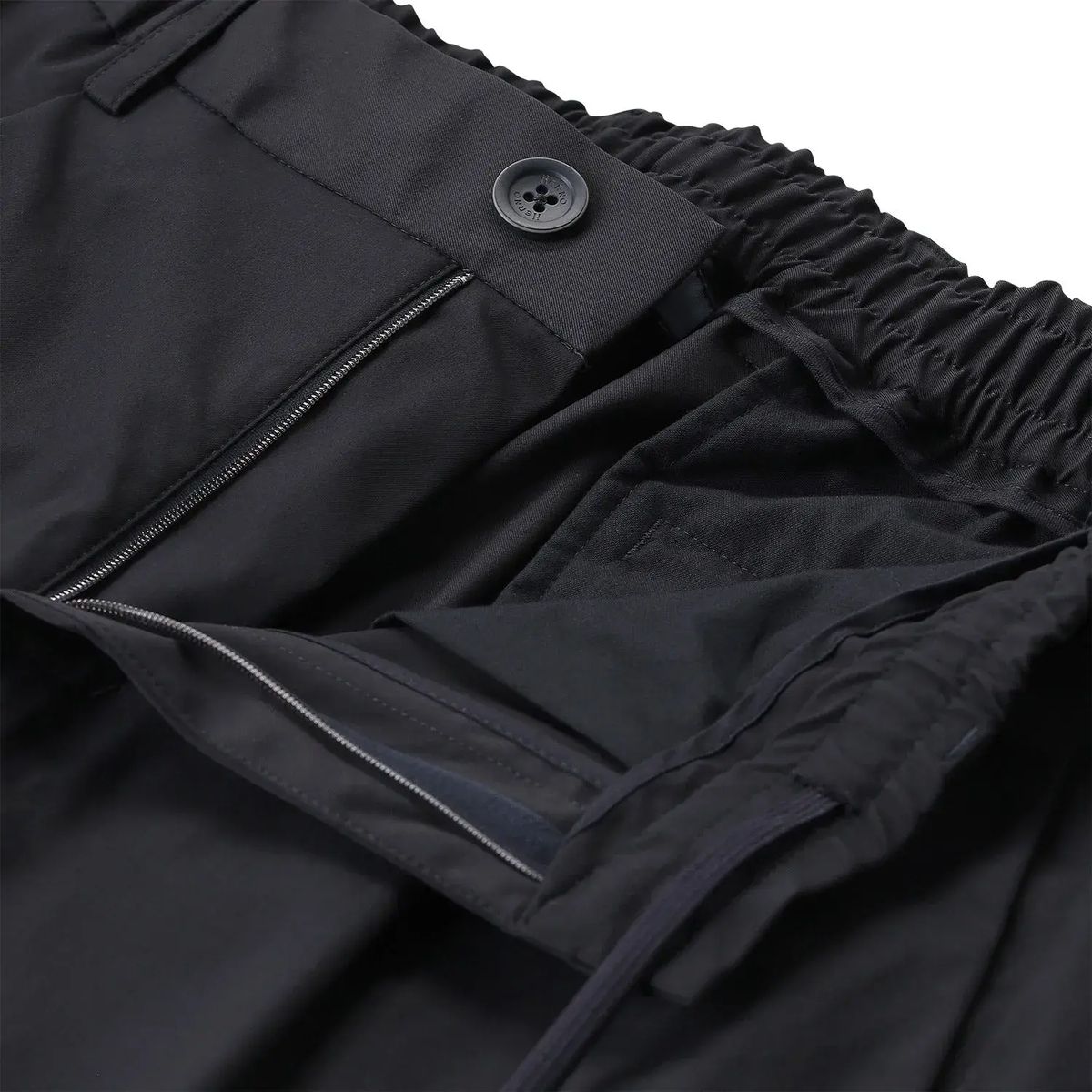 Chino-Hose mit entspannter Passform und Gummibund