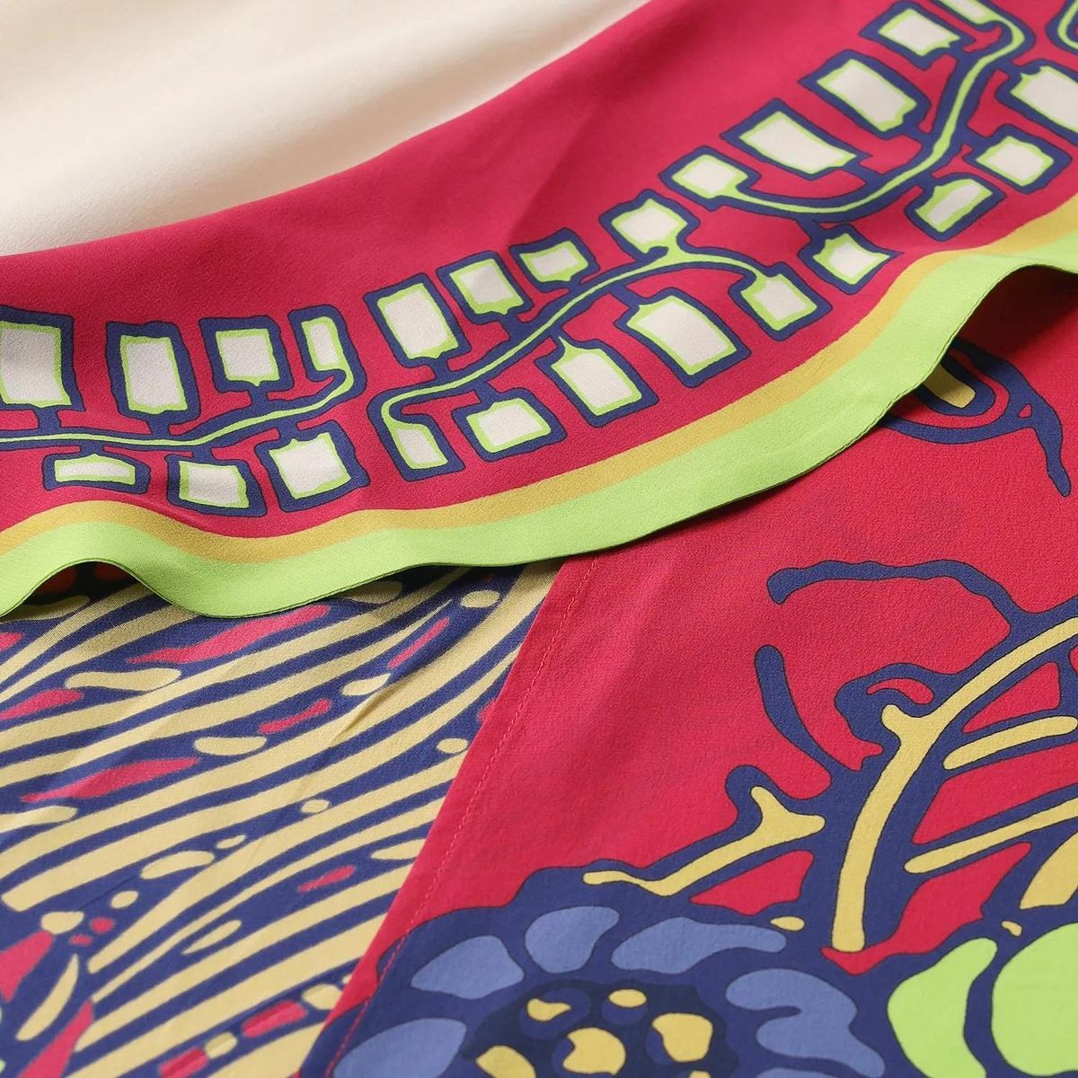 Mehrfarbiges Seiden-Midi-Slipkleid