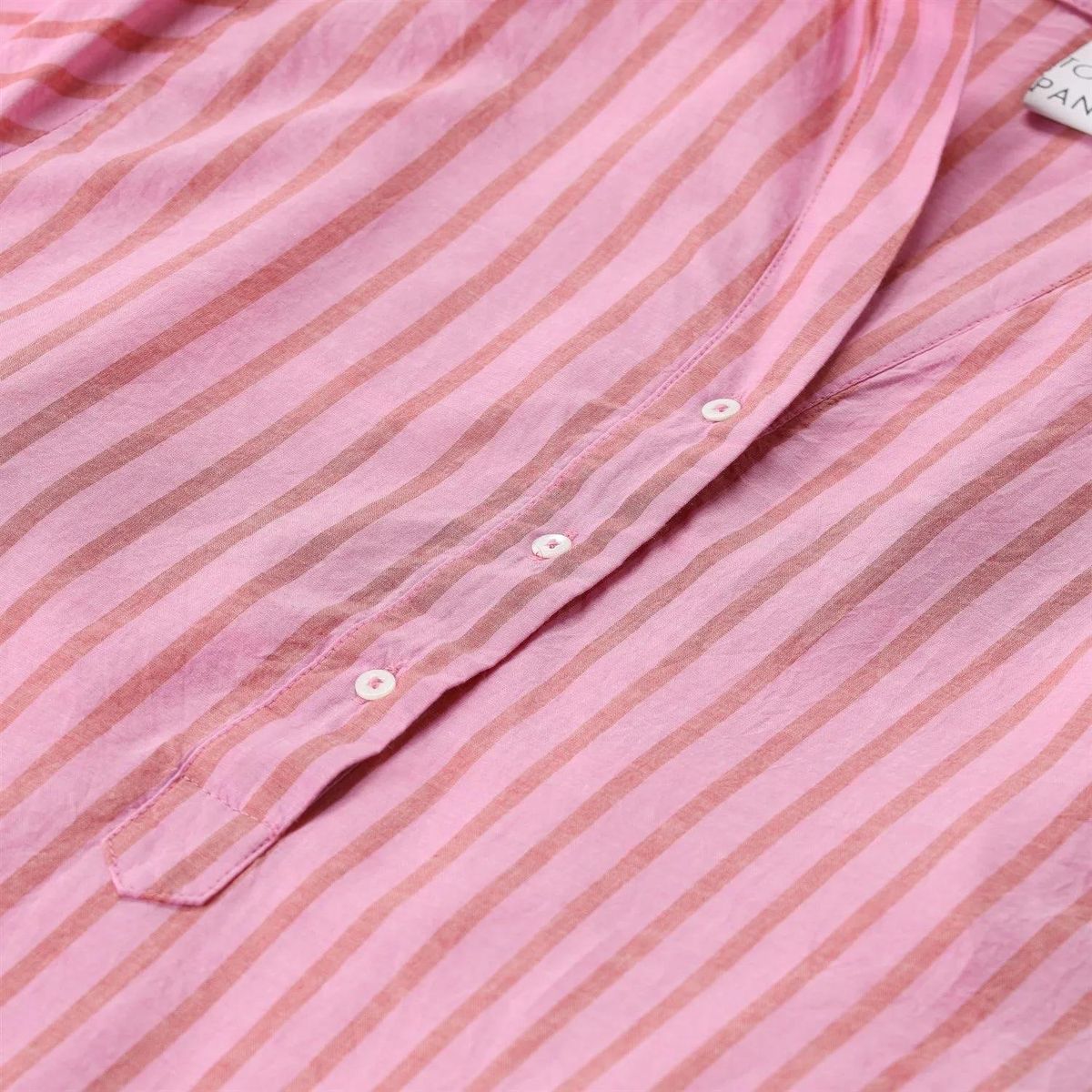 Gestreiftes Baumwollkleid mit langen Ärmeln