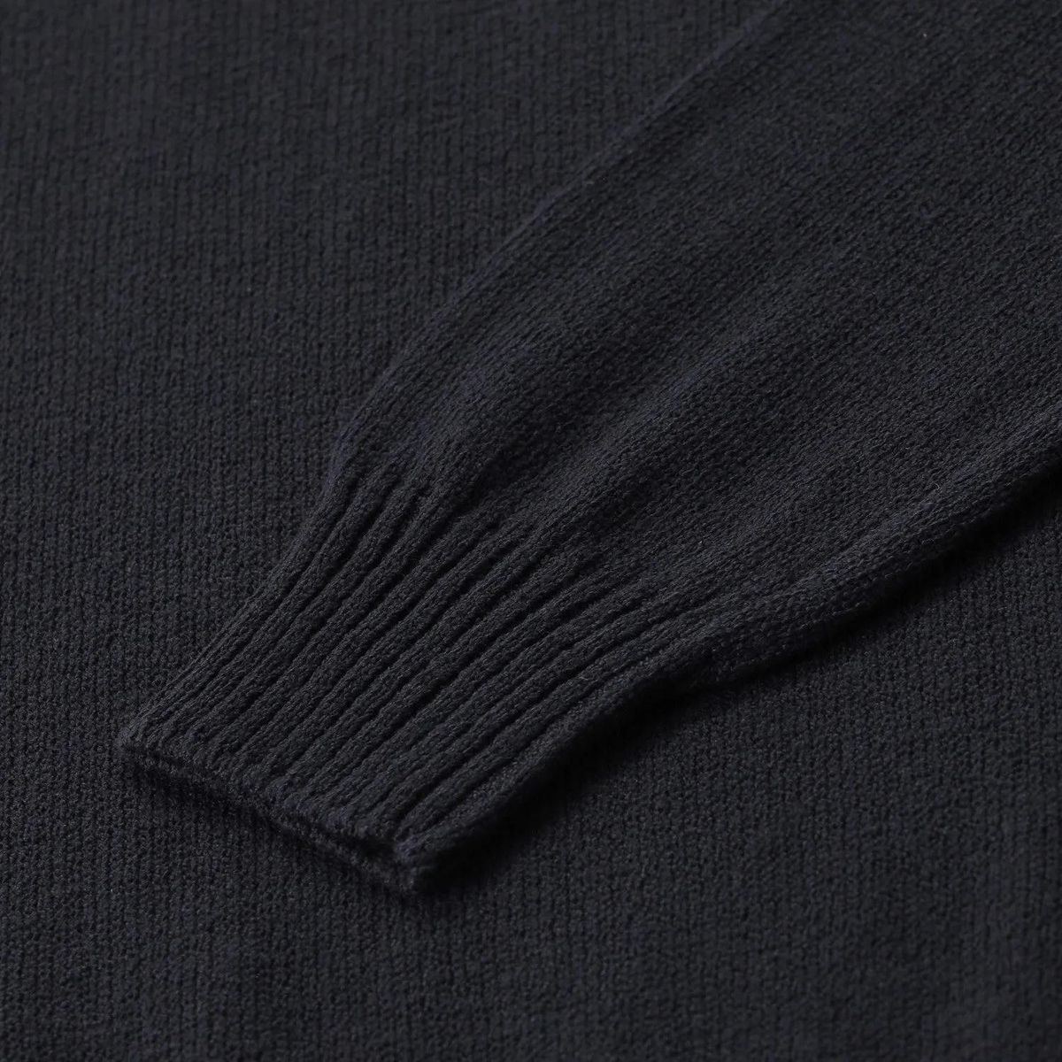 Klassischer Rundhals-Pullover aus Baumwollmischung