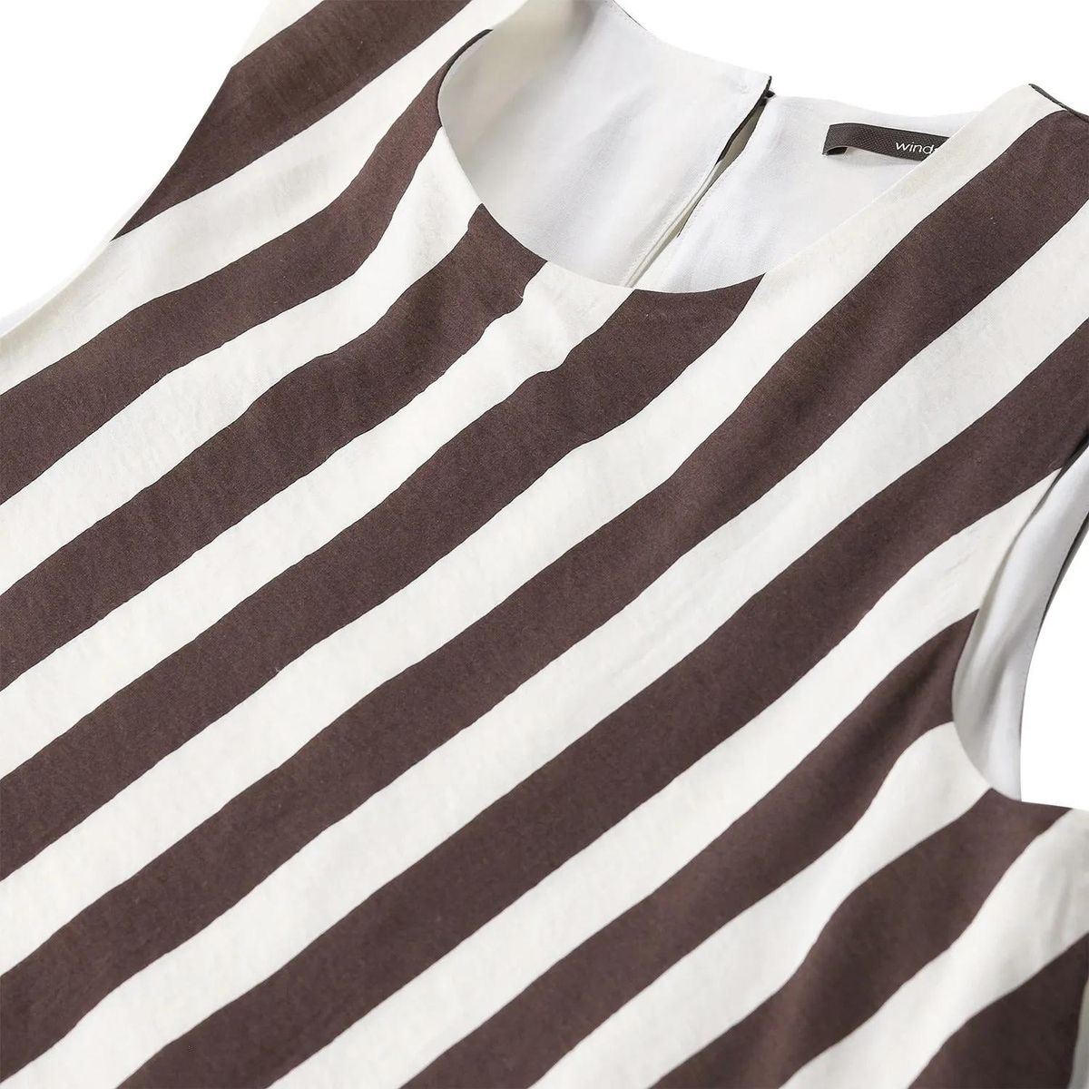 Gestreiftes ärmelloses Midikleid