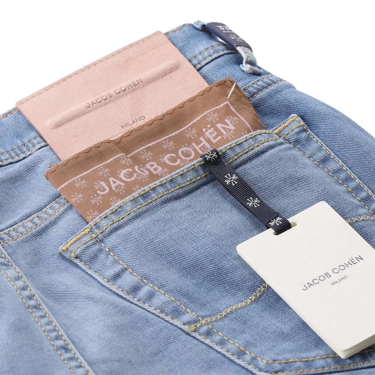 Hellblaue Slim-Fit Jeans