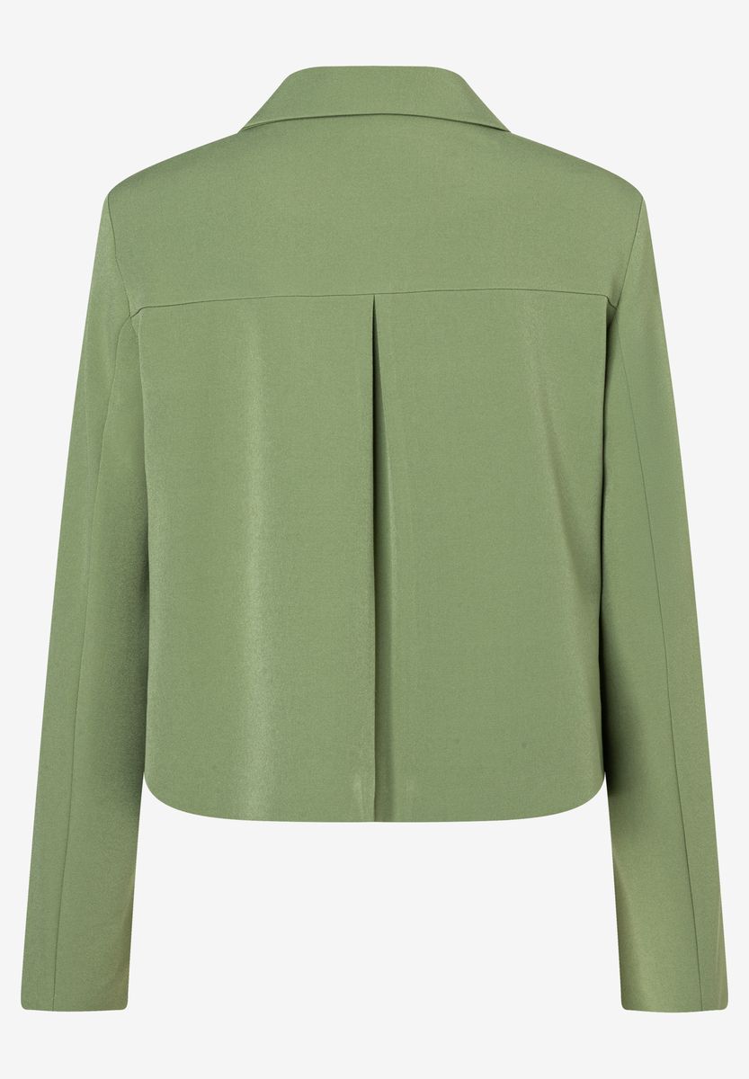 Kurzer Blazer mit Knopfleiste und Taschen