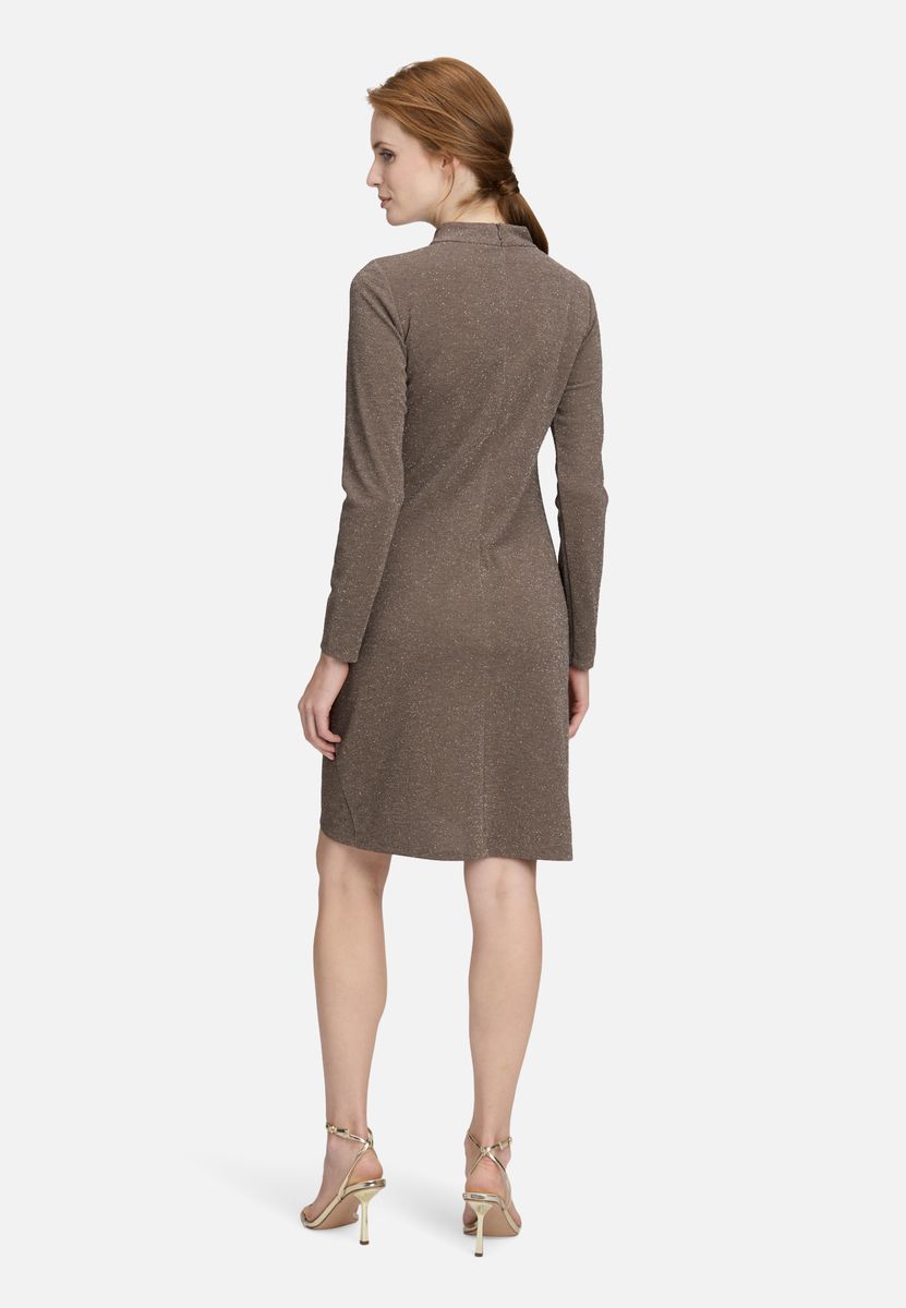 Elegantes Partykleid mit Glitzer-Effekt