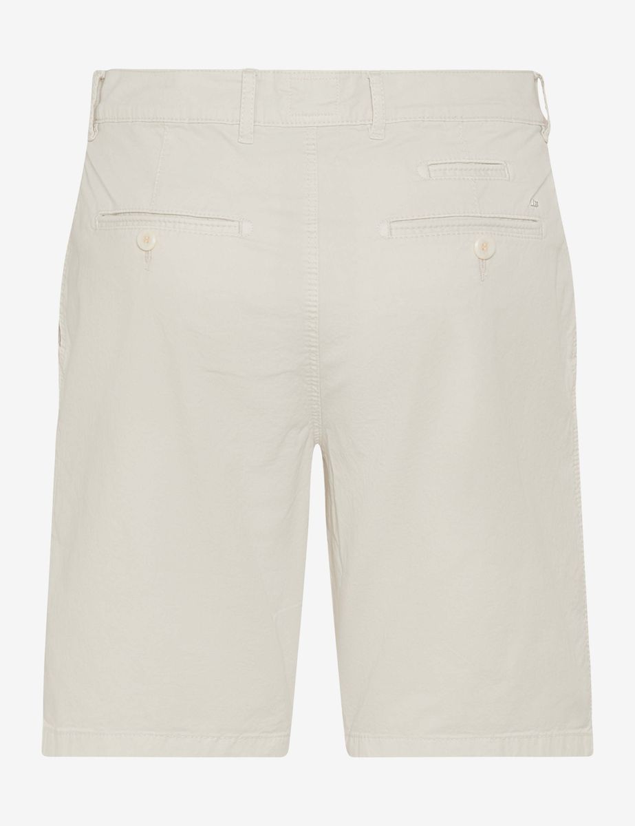 Klassische beige Bermuda Shorts mit bequemer Passform