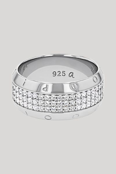 Ring mit Zirkonia in Silber