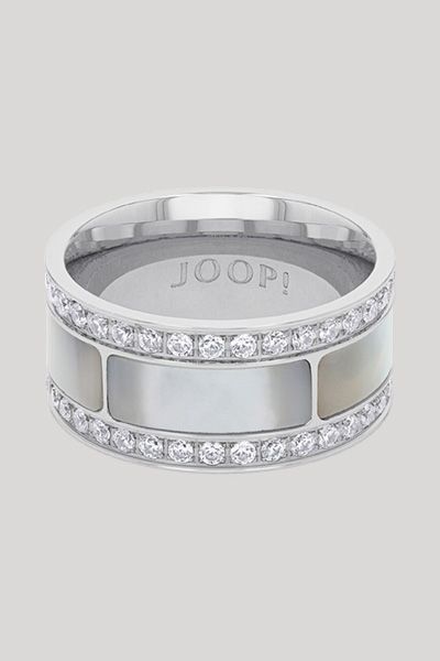 Ring mit Zirkonia in Silber