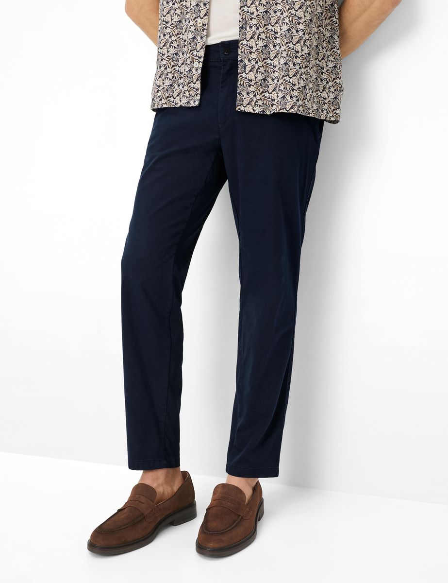 Herren Chino-Jogger mit schmal zulaufender Passform