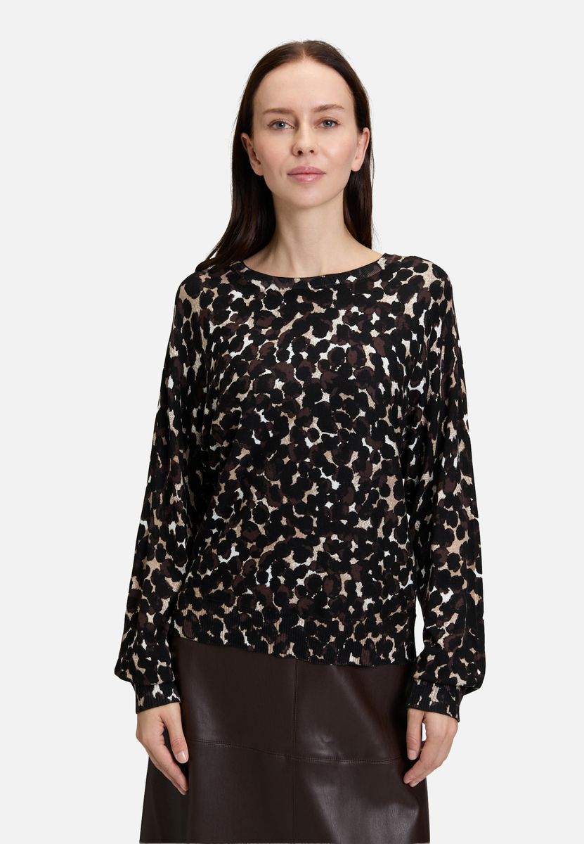 Feinstrickoberteil mit Punktmuster und Fledermausärmeln