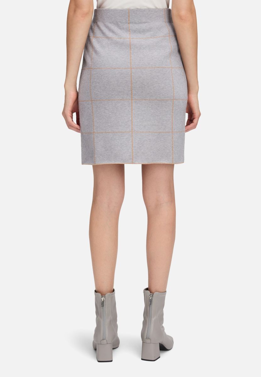 Grauer Strick-Bleistiftrock mit Karomuster
