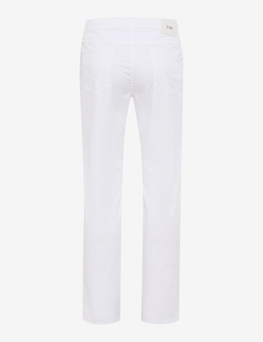 Weiße Five-Pocket-Hose mit regulärer Passform