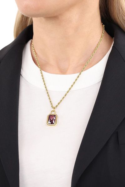 Halskette mit Anhänger in Gold/Lila