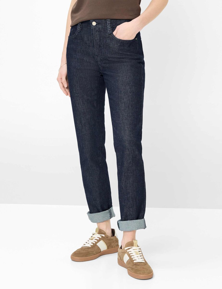 Dunkelblaue Jeans mit gerader Passform
