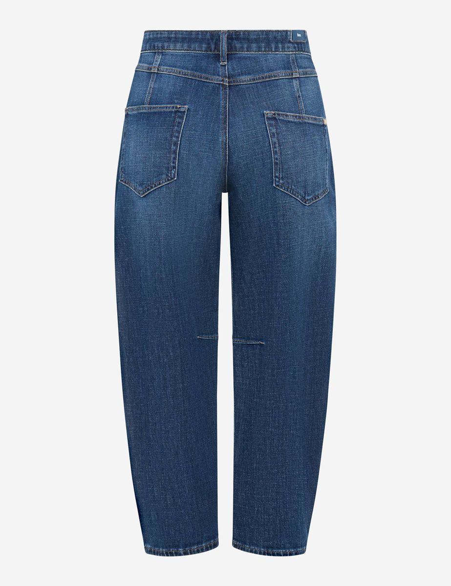 O-Form Barrel Leg Jeans