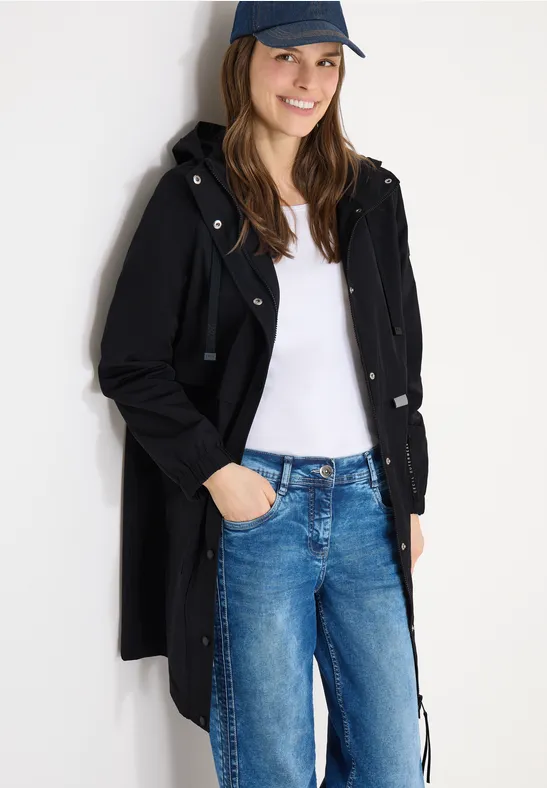 Lässige leichte Damenjacke mit Kapuze