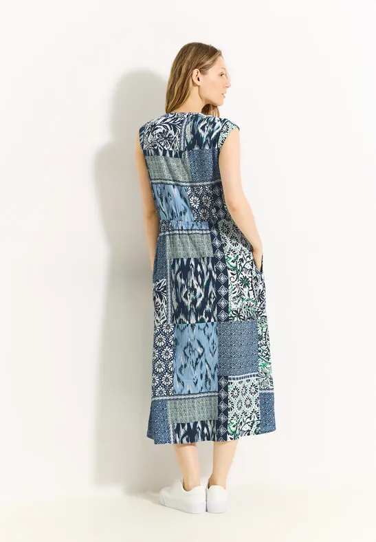 Ärmelloses Midikleid mit Patchworkmuster