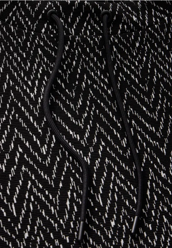 Kleid mit Grafikmuster und Taschen