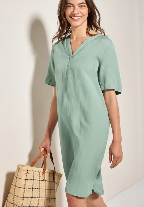 Lässiges Kleid im Leinen-Mix