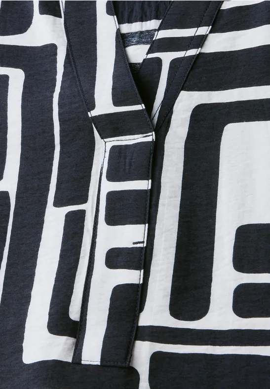 Knielanges Kleid mit geometrischem Druck