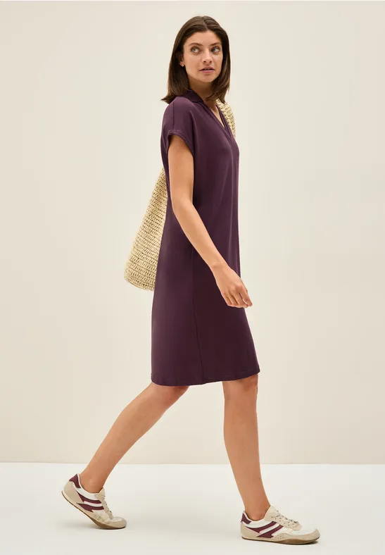 Lässiges Strick-T-Shirt Kleid