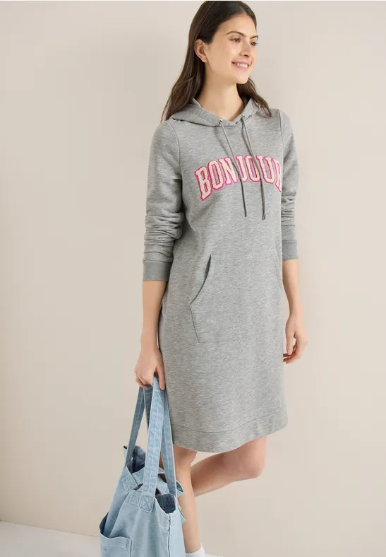 Lässiges Strick-Hoodie-Kleid mit Aufdruck