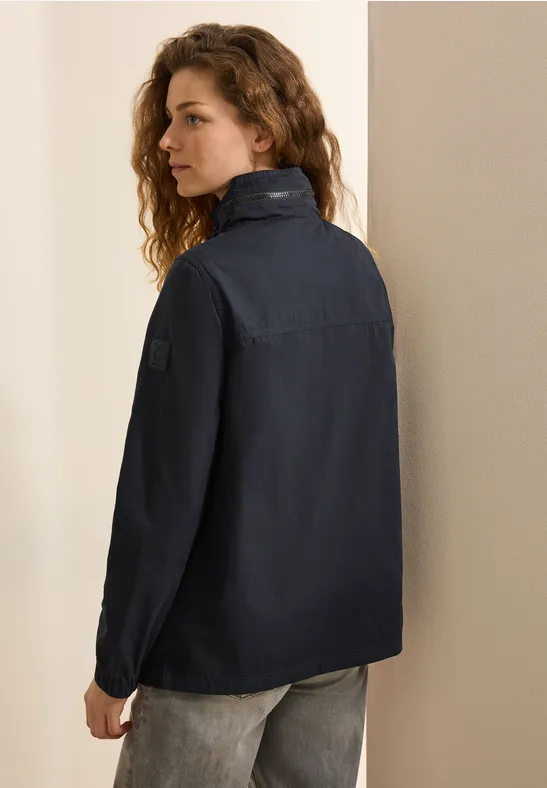 Leichte Damen Übergangsjacke mit Kapuze