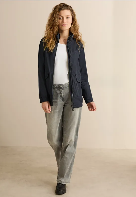 Leichte Damen Übergangsjacke mit Kapuze