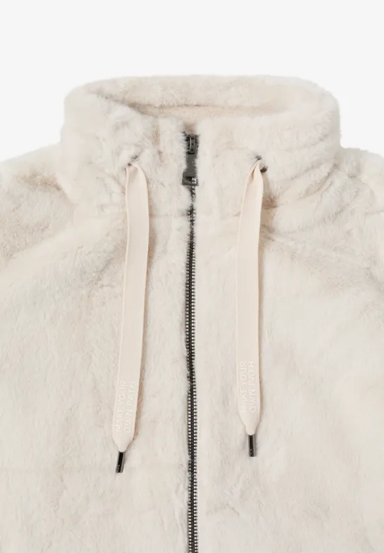 Kurze Jacke aus kuscheligem Kunstfell