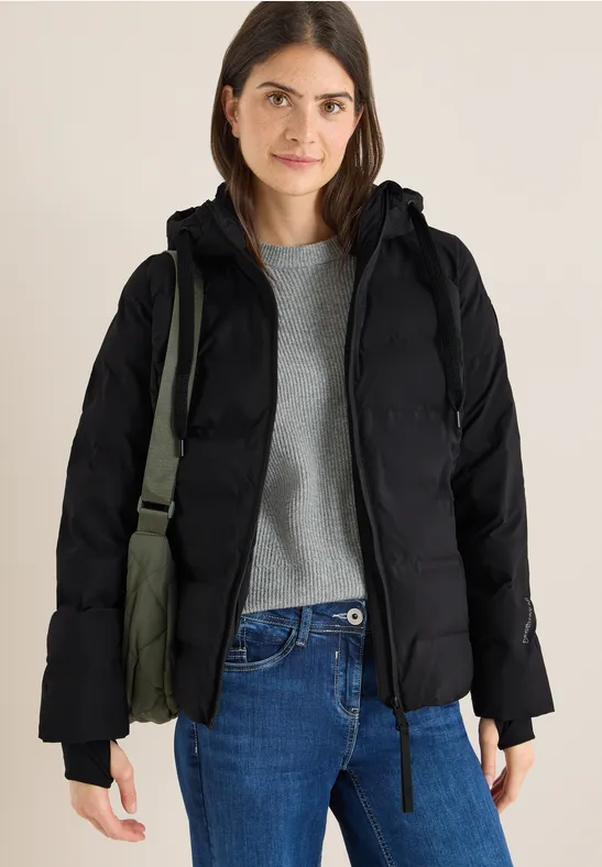 Schwarze gesteppte Kapuzen-Pufferjacke