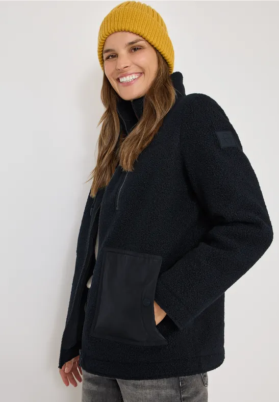 Kuschelige Fleecejacke mit Detaillierten Akzenten