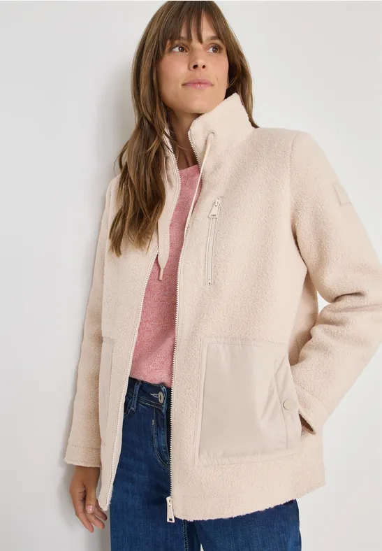 Kuschelige Fleecejacke mit Details