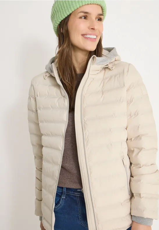 Leichte gesteppte Pufferjacke mit Kapuze