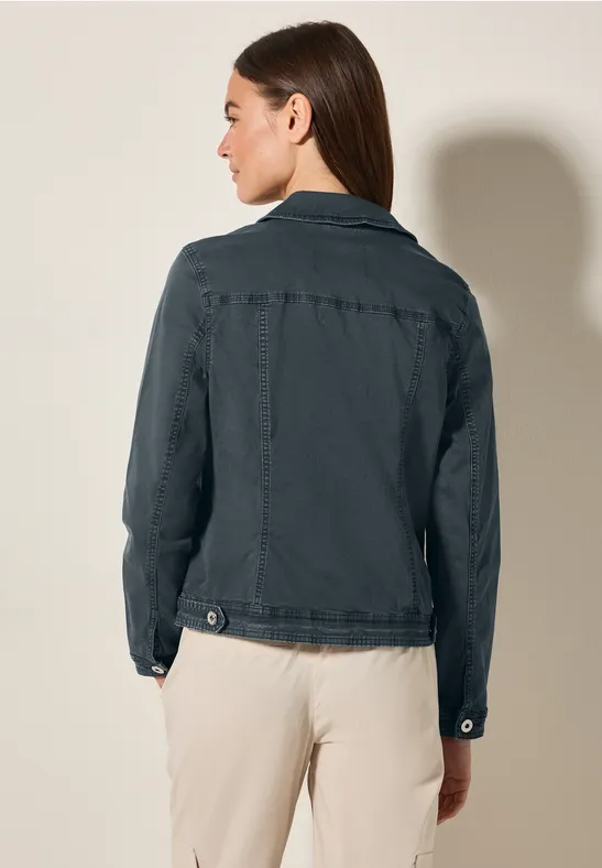 Leichte Damen Jeansjacke mit Taschen