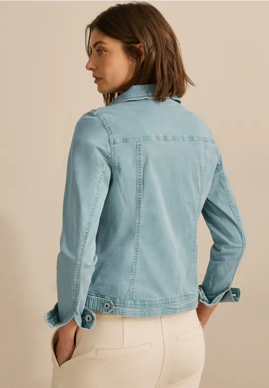 Leichte Damen Jeansjacke mit Taschen