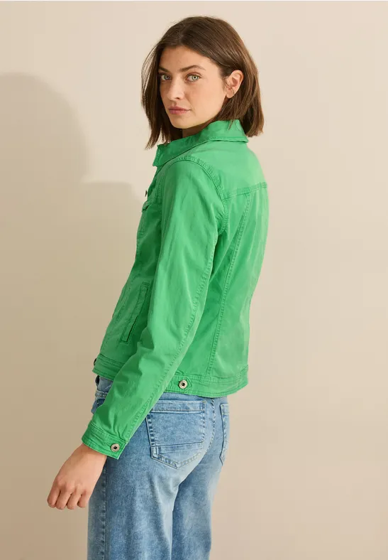 Leichte Damen Jeansjacke mit Taschen