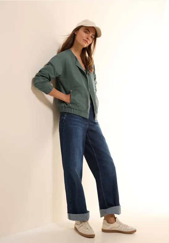 Leichte Damen Blouson Jacke in Grün