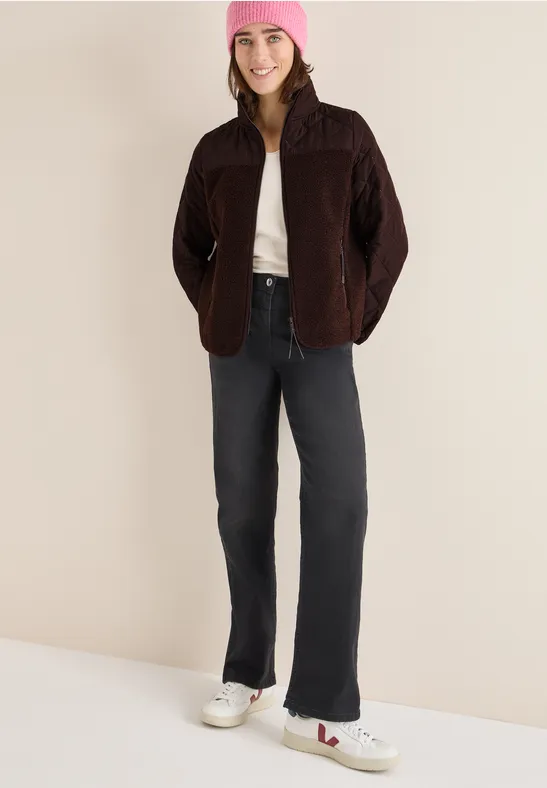 Teddyjacke mit Steppdetails und Softshell