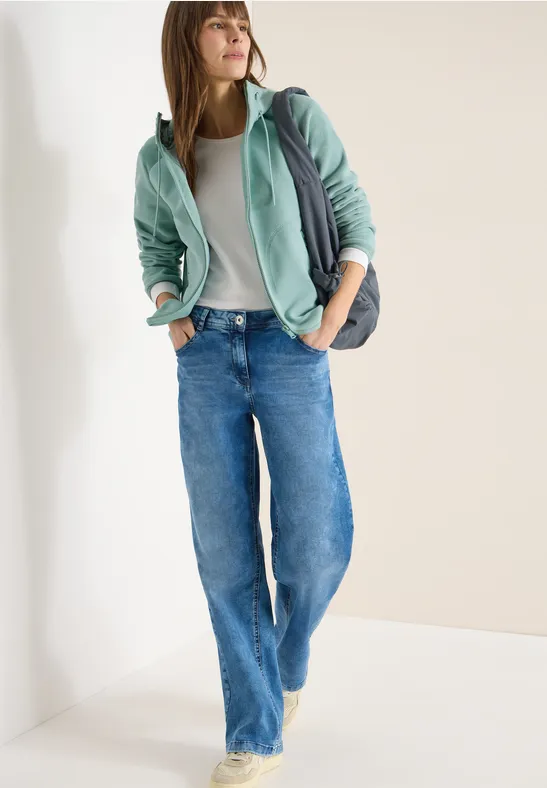 Fleecejacke mit Kapuze und Softshell-Details