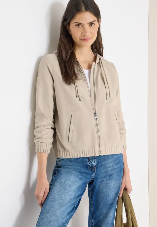 Lässige Cordjacke mit Kapuze