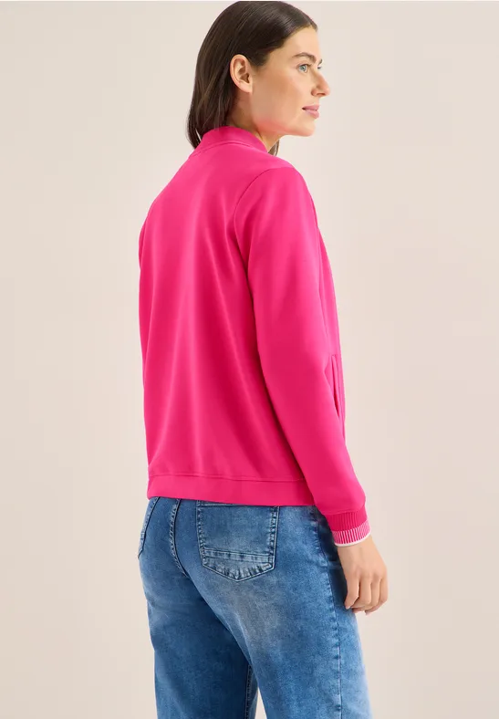 Sportiver College-Blouson mit Druckknöpfen