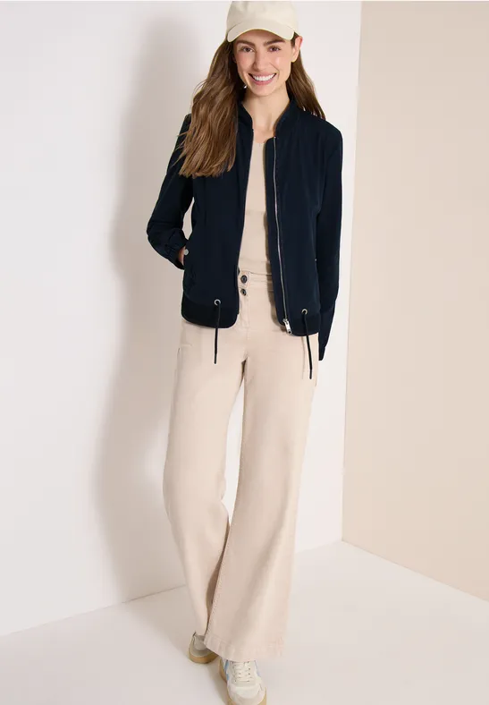 Sportliche Damen Blouson Jacke mit Reißverschluss